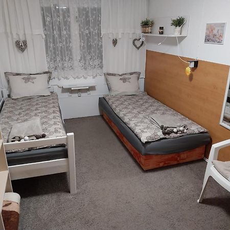 Chatka Pod Javorovym Trinec Extérieur photo
